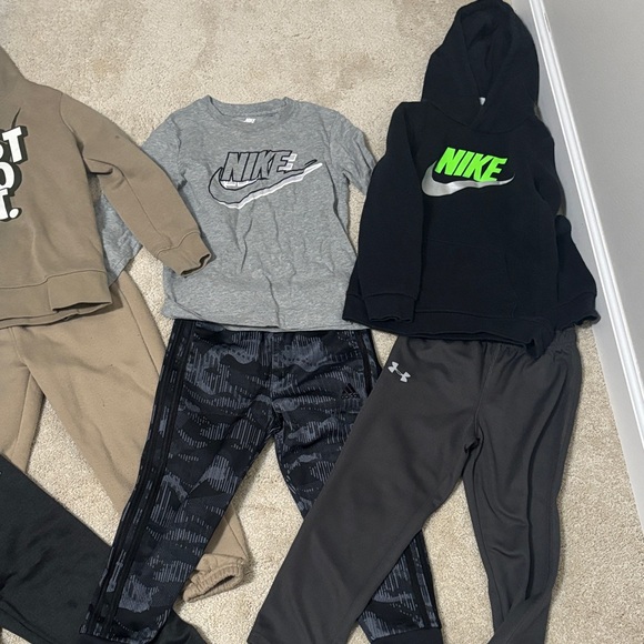 Boys lot size 4 Nike under armour and adidas - Picture 5 of 7